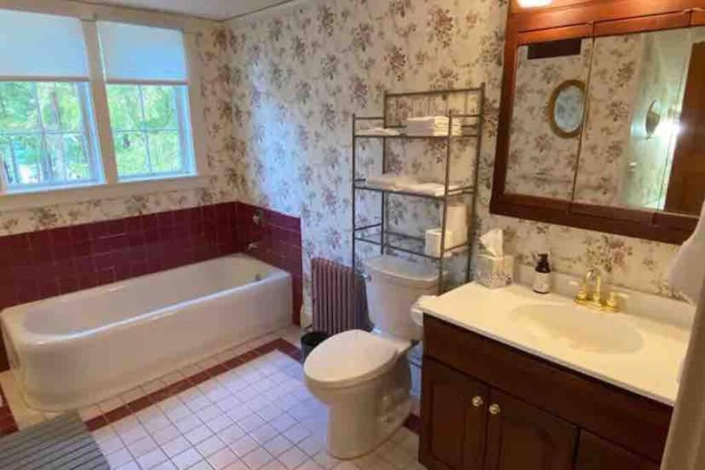 The Hillside B&B. Home W/ Breakfast Service! Wisconsin Dells Zewnętrze zdjęcie
